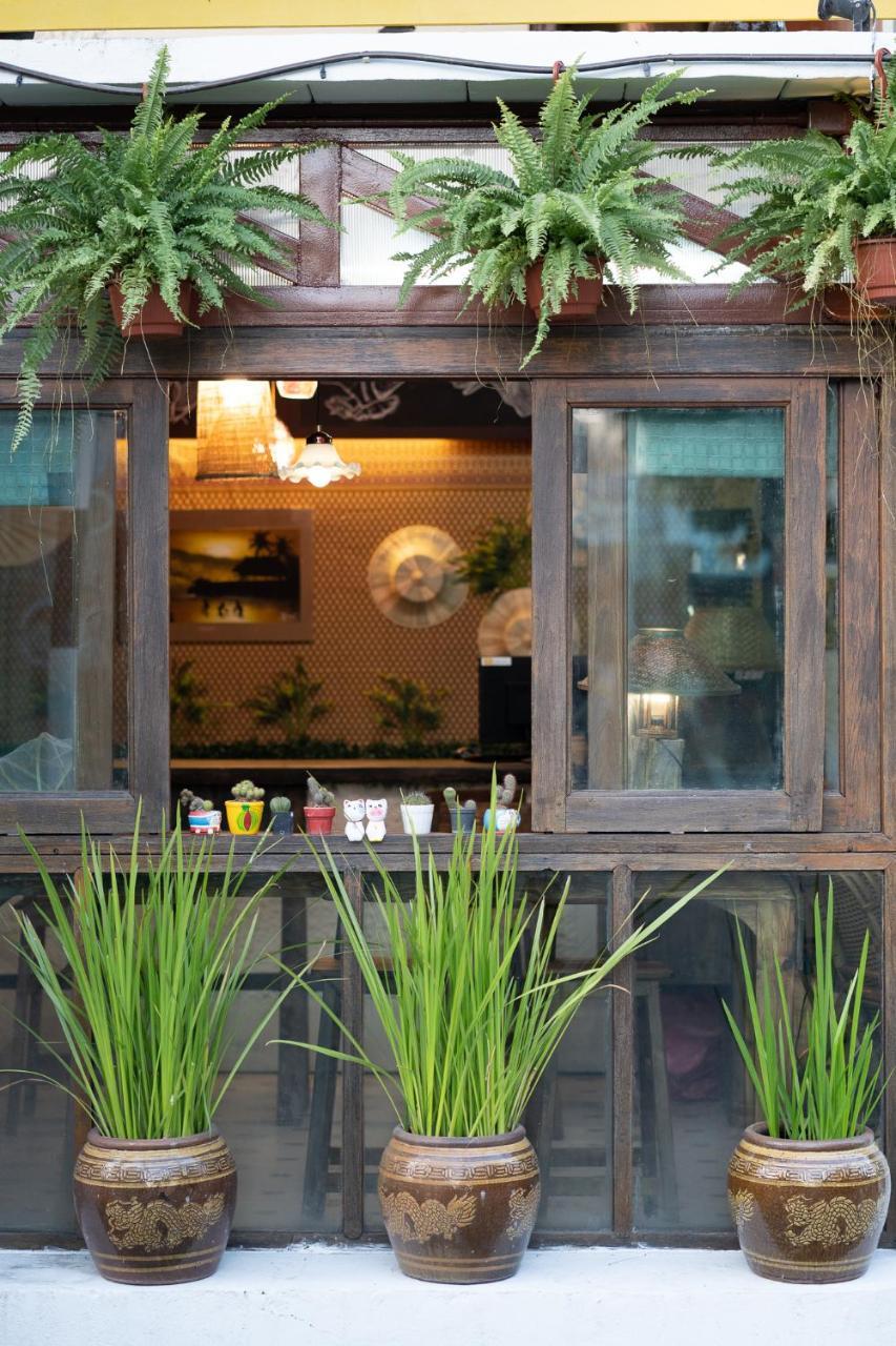 Past Tense Hostel Τσιάνγκ Μάι Εξωτερικό φωτογραφία
