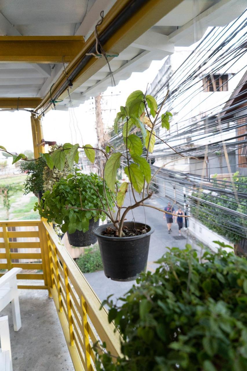 Past Tense Hostel Τσιάνγκ Μάι Εξωτερικό φωτογραφία