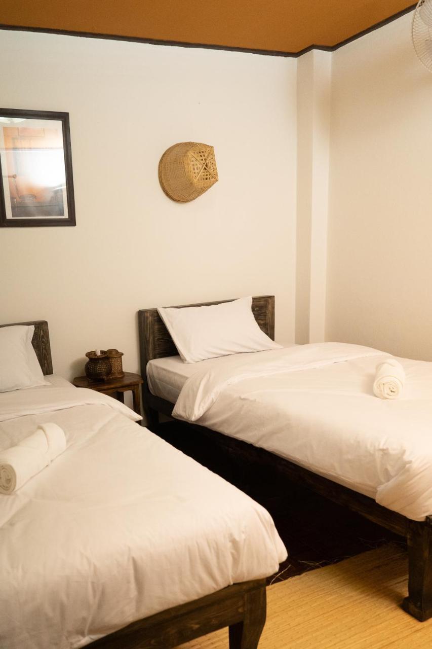 Past Tense Hostel Τσιάνγκ Μάι Εξωτερικό φωτογραφία